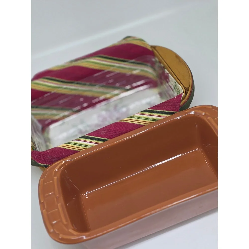 Longaberger Holiday Helper Basket Brown Red Striped Liner Pottery Casserole Dish
